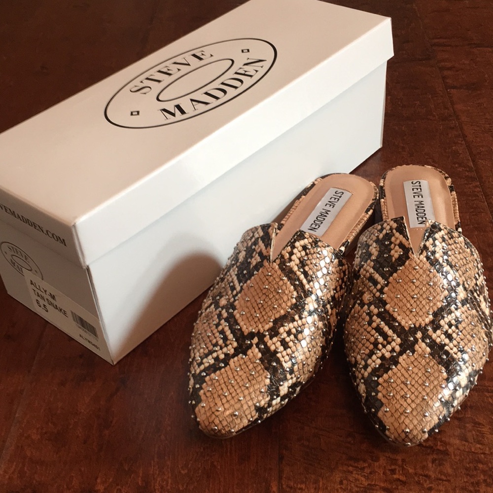 Steve Madden Snakeskin Mule Flats